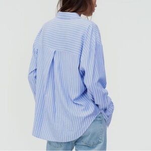 Classic blue and white stripes shirt.